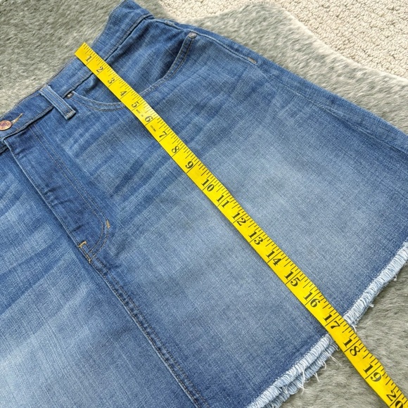Madewell Denim Frayed Hem Skirt - Picture 11 of 12